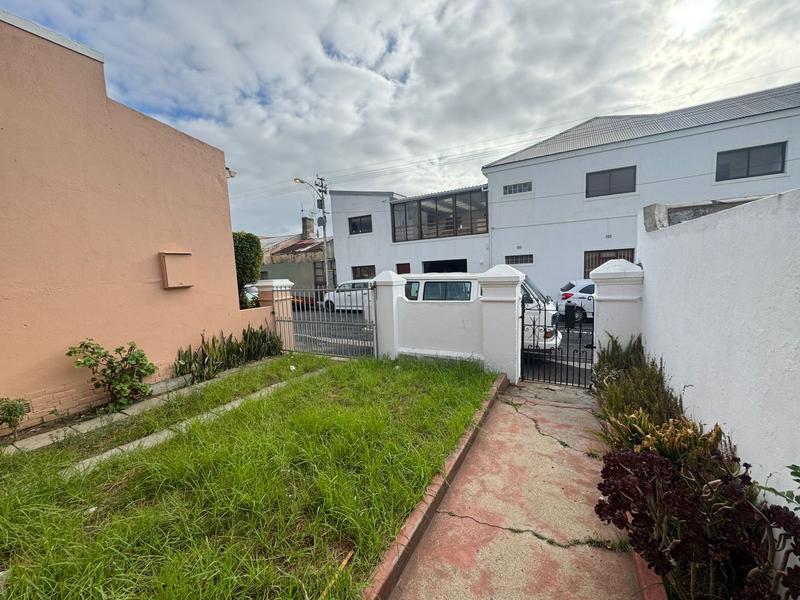 2 Bedroom Property for Sale in Observatory Western Cape